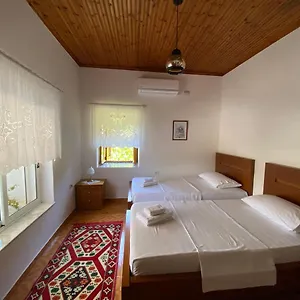 old-town-hotel-gjirokaster.albaniahotels.org/