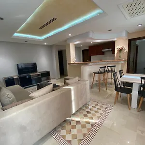شقة Palace Luxury Apartment-2 Bdr, تونس