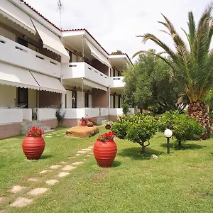https://studios-lainis.hotelschalkidiki.net